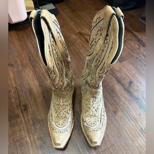 JB Dillon Tan with Sparkle Croc Print Inlay Snip Toe Western Cowboy Boots